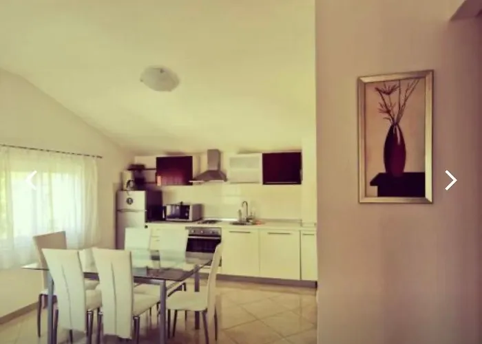 Roko&lovre Paklenica * Starigrad Paklenica